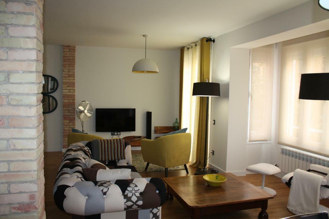 Lardviura Apartment Logrono Bagian luar foto